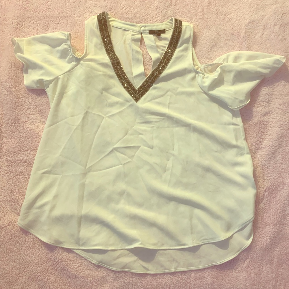 White open shoulder blouse